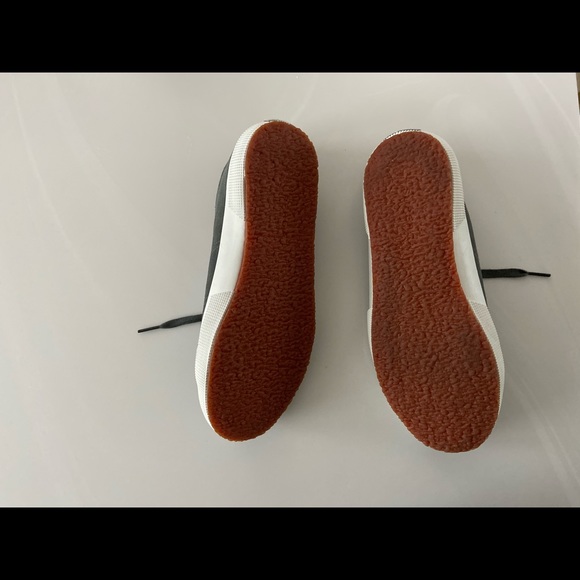 Superga shoes - Picture 3 of 5